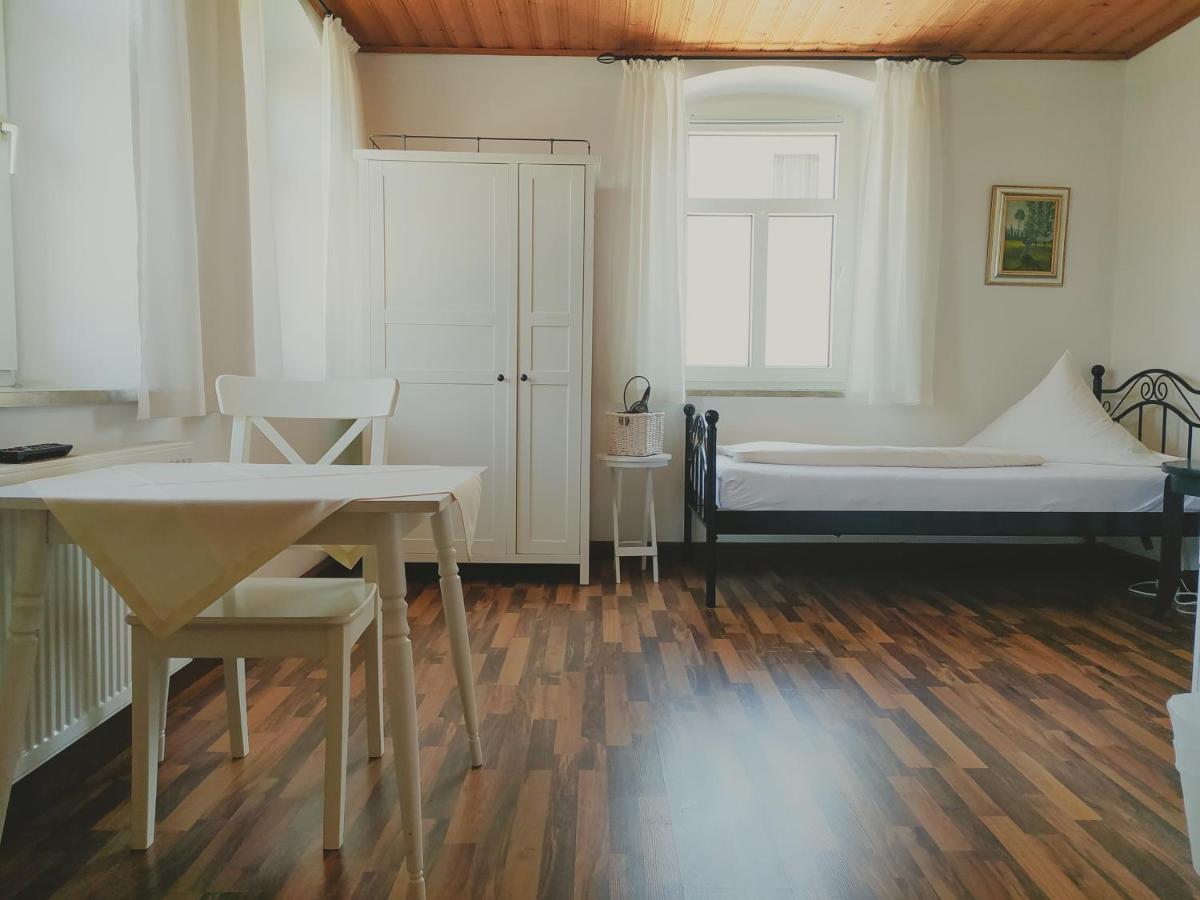 Dorfschaenke Deggendorf Hotel & Apartmenthaus & Biergarten, E-Bike-Verleih Kostenlos Kamer foto