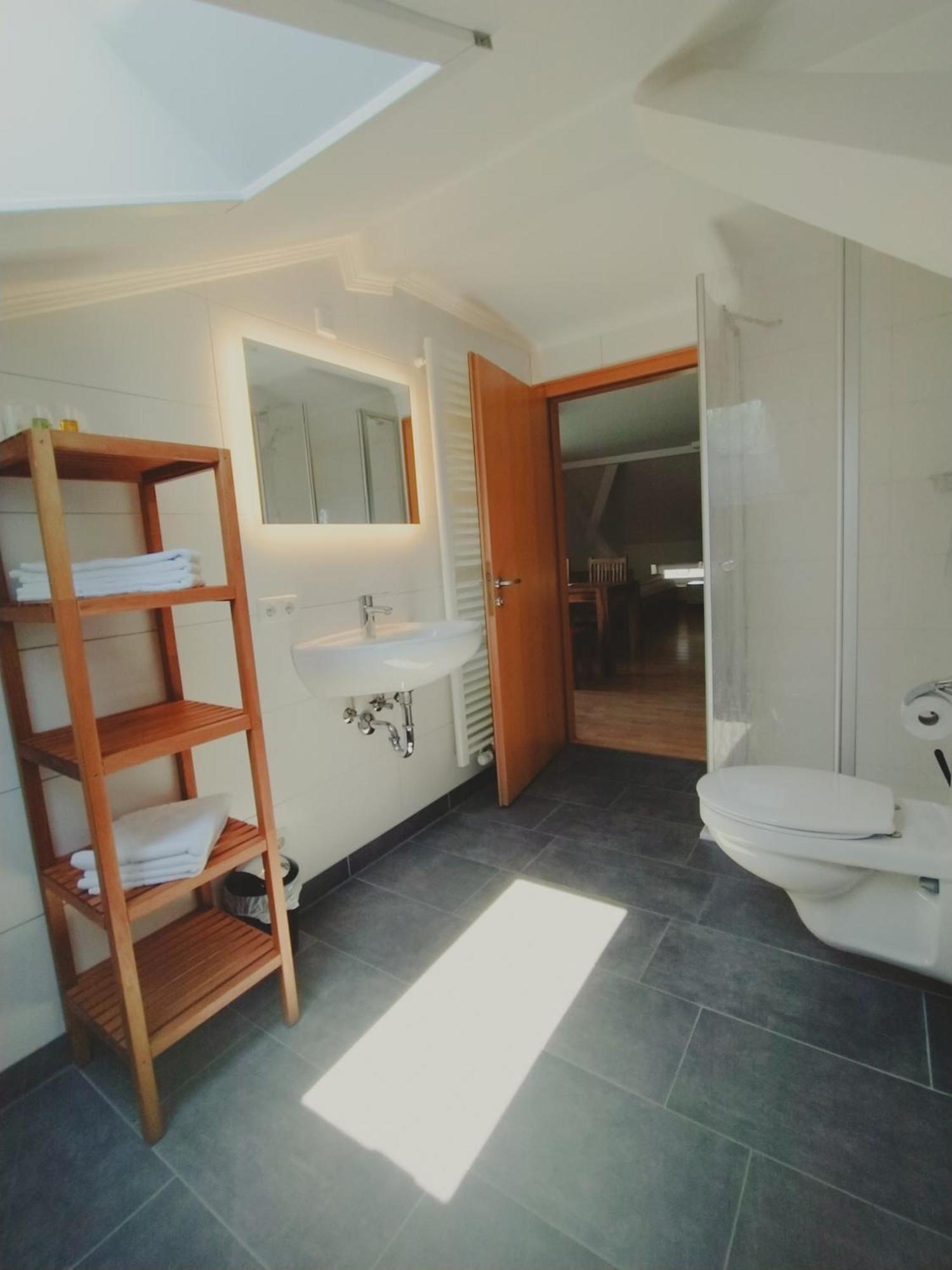 Dorfschaenke Deggendorf Hotel & Apartmenthaus & Biergarten, E-Bike-Verleih Kostenlos Kamer foto