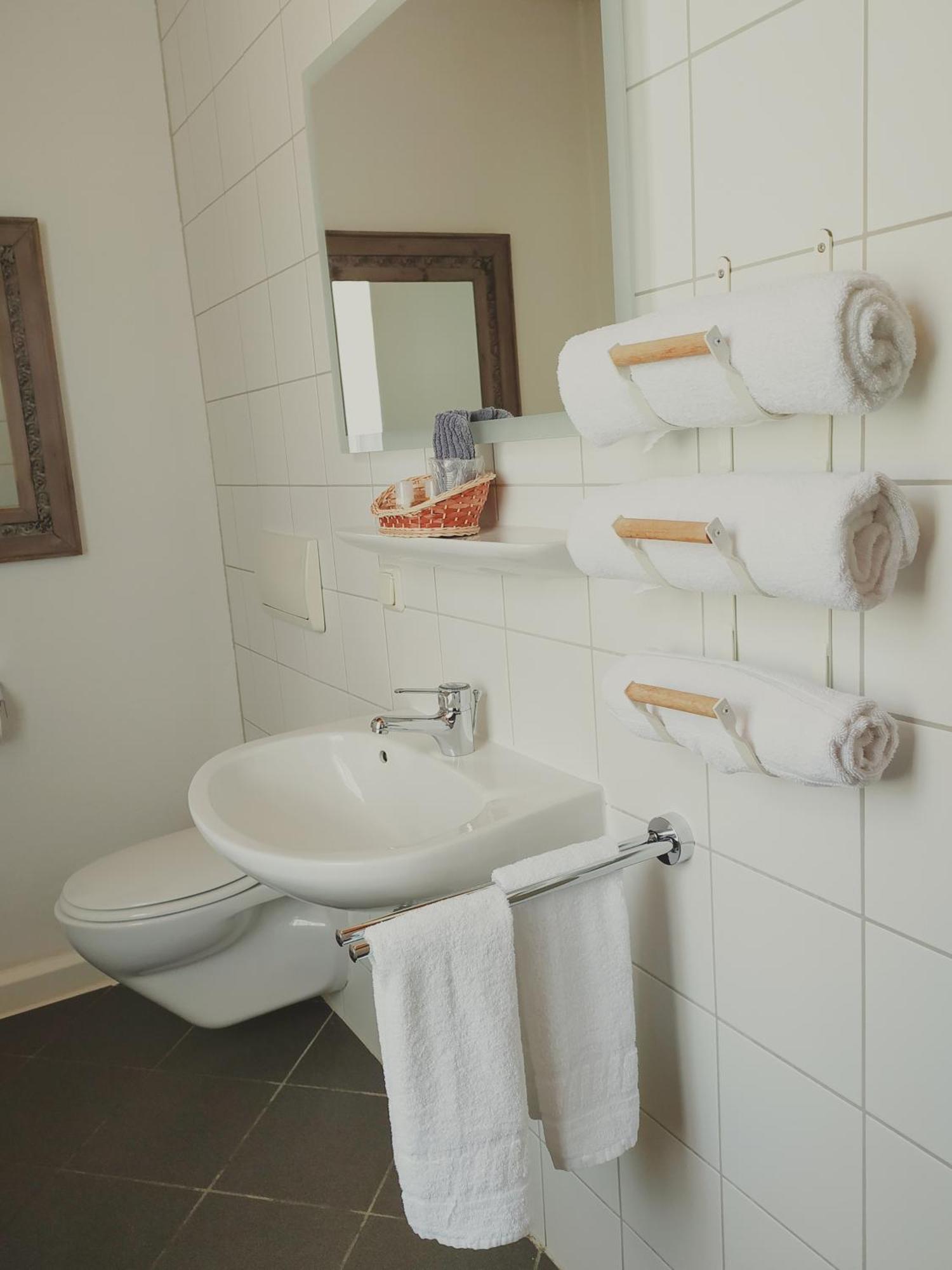 Dorfschaenke Deggendorf Hotel & Apartmenthaus & Biergarten, E-Bike-Verleih Kostenlos Kamer foto