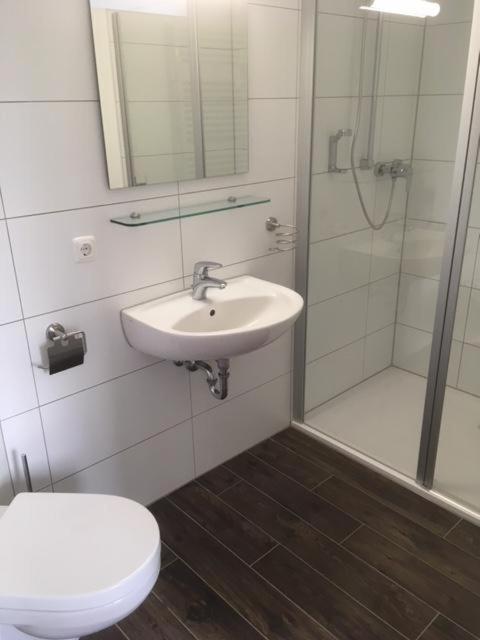 Dorfschaenke Deggendorf Hotel & Apartmenthaus & Biergarten, E-Bike-Verleih Kostenlos Kamer foto