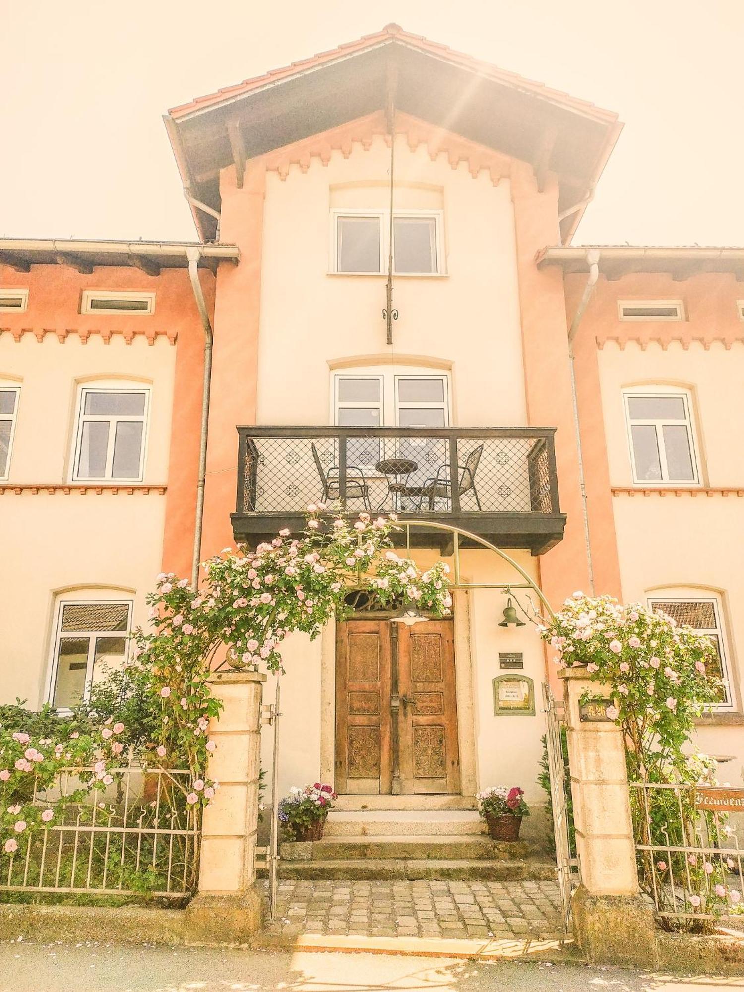 Dorfschaenke Deggendorf Hotel & Apartmenthaus & Biergarten, E-Bike-Verleih Kostenlos Buitenkant foto